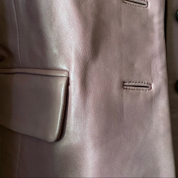 Leather jacket - Picture 4 of 7